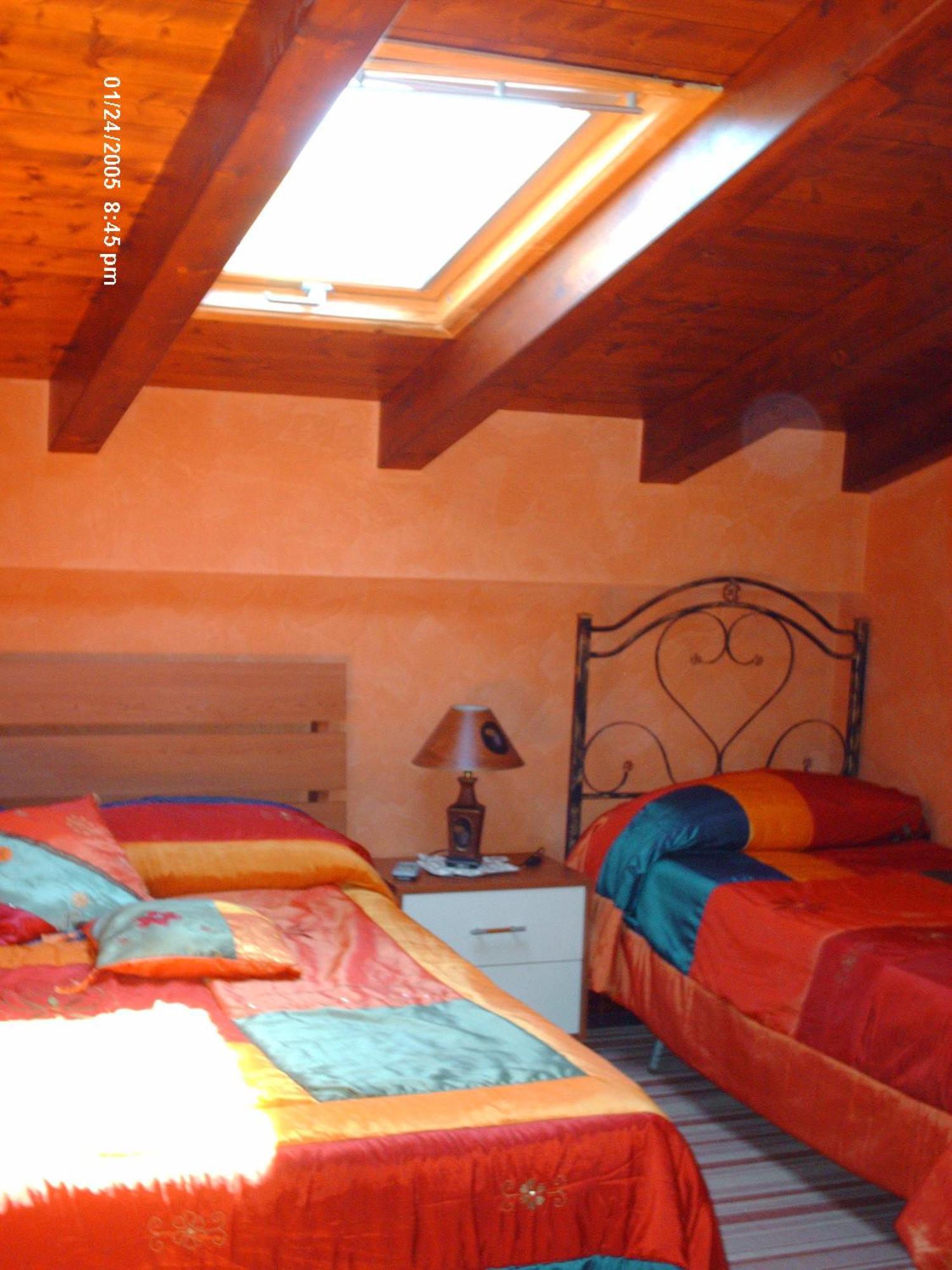 סירקוזה B&B L'Infiorescenza New חדר תמונה