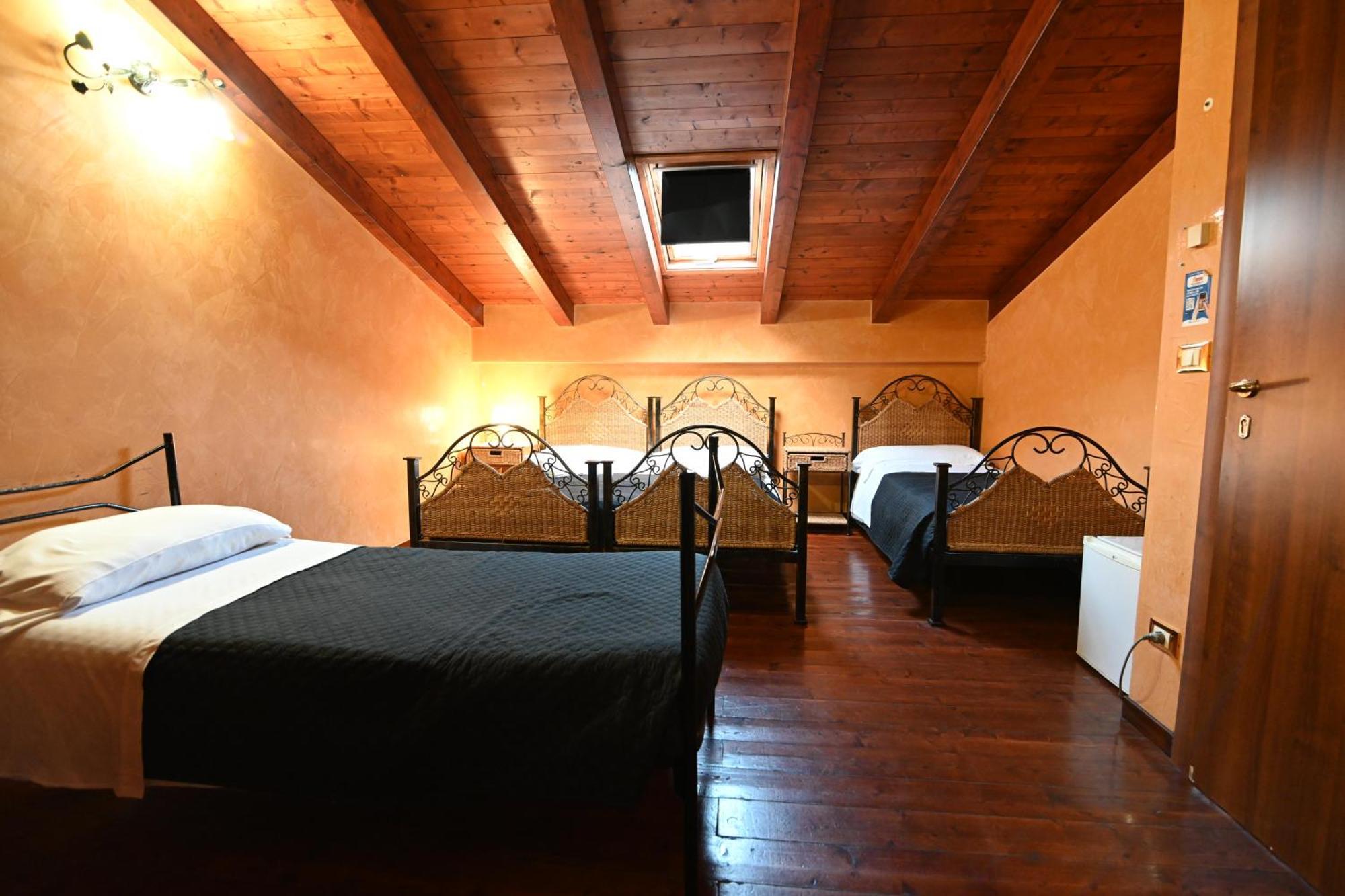 סירקוזה B&B L'Infiorescenza New מראה חיצוני תמונה