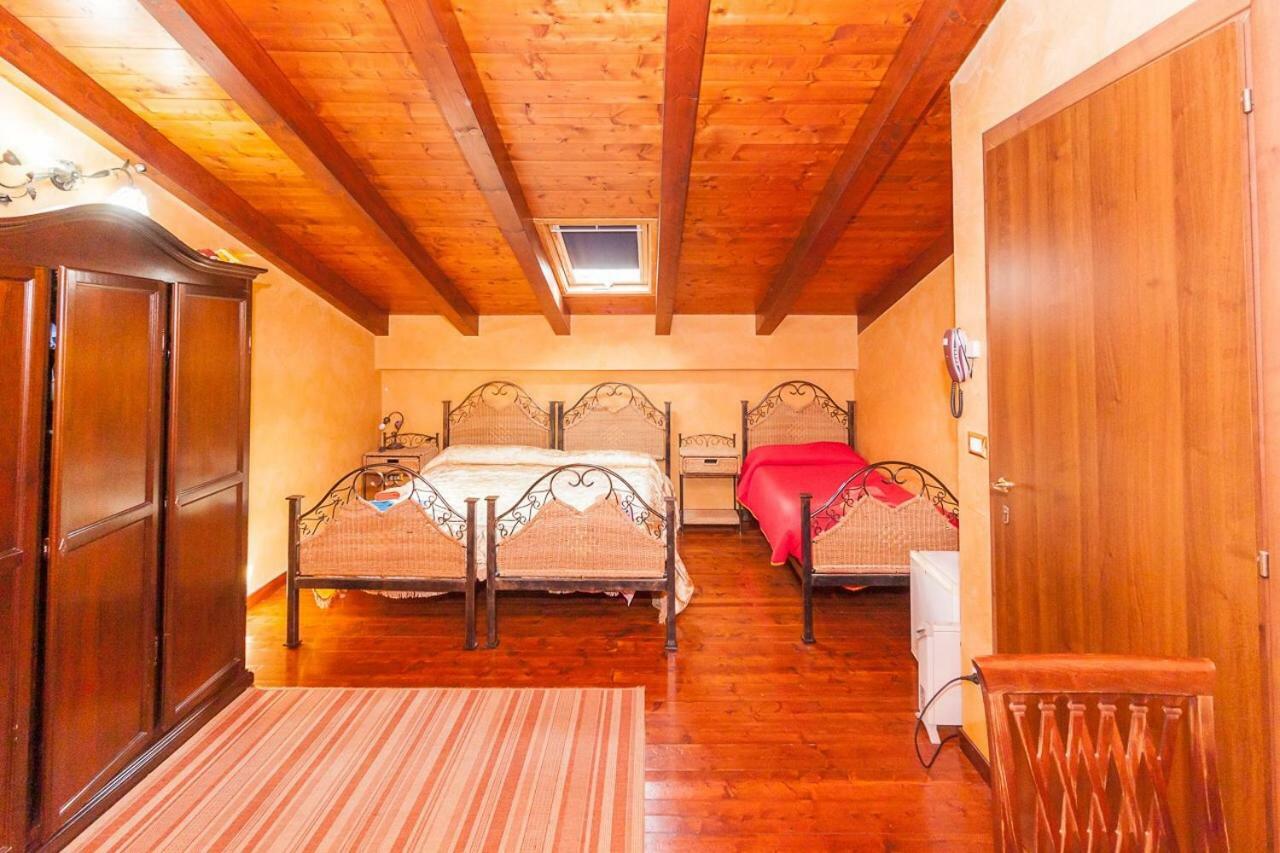 סירקוזה B&B L'Infiorescenza New מראה חיצוני תמונה